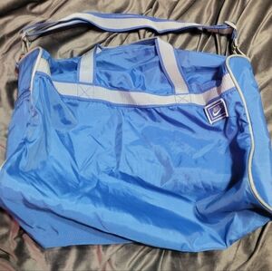 New No Tags Vintage Rep Blue Grey NIKE duffle Gym Bag Med Average Size 3 Straps